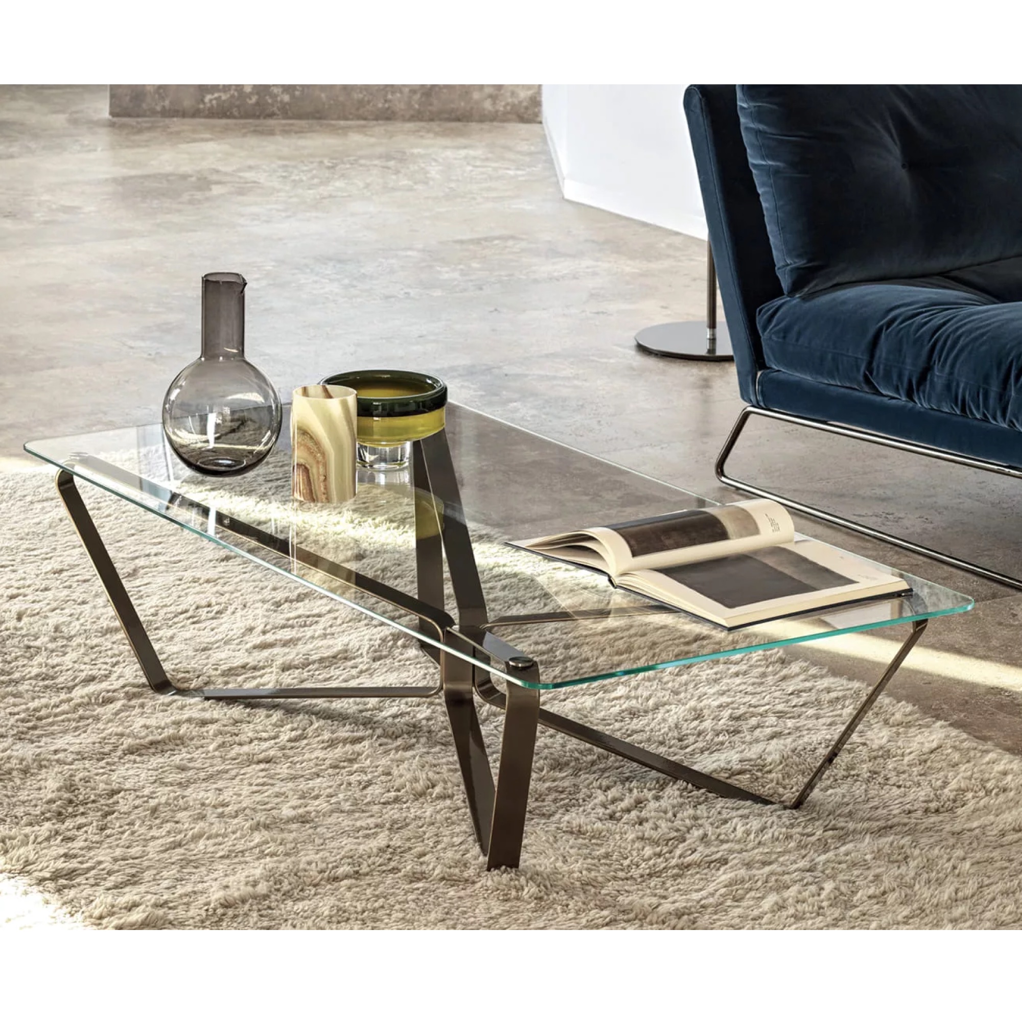 Loop Cocktail Table